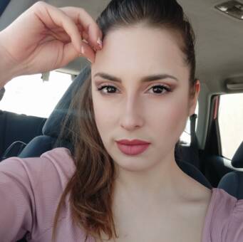 The avatar of Έλενα