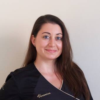 The avatar of Veronica