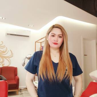 次のアバター： Nida 