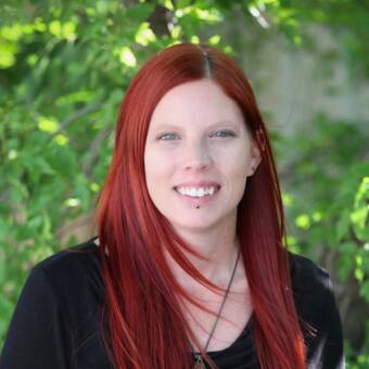 The avatar of Amanda