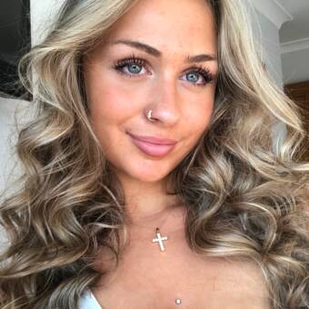 The avatar of Melissa