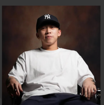 Henkilön Aaron avatar