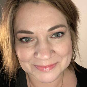 次のアバター： Heather