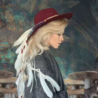 الصورة الرمزية لـ Audrey