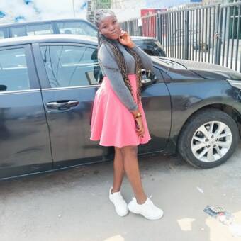 The avatar of Isabel