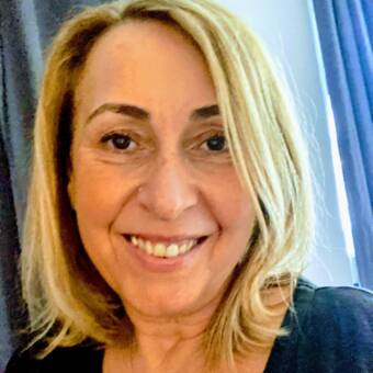 The avatar of Rachelle