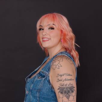 The avatar of Lindsey