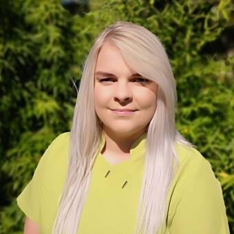 The avatar of Louise