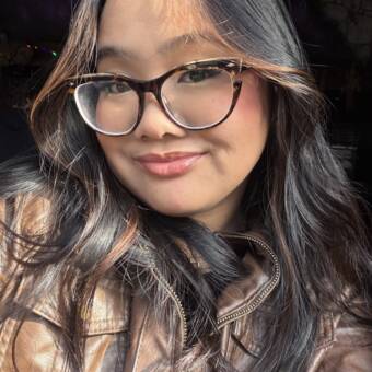 The avatar of Sarah