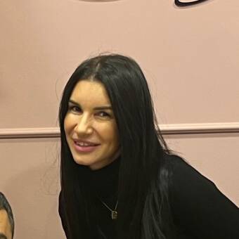 Το avatar του Ivana