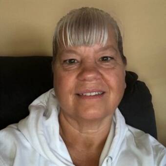 The avatar of Rebecca