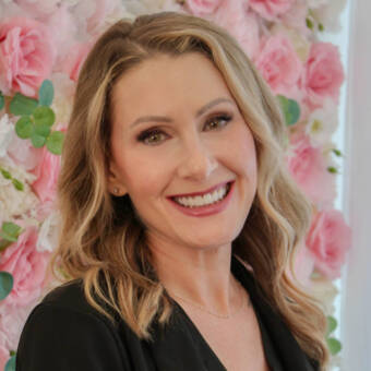 The avatar of Stefany