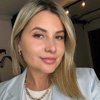 The avatar of Adeline