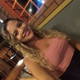 The avatar of Débora