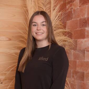 次のアバター： Marielle