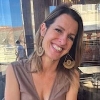 The avatar of Rebecca