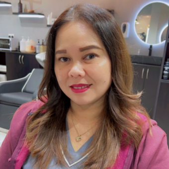 The avatar of Warren