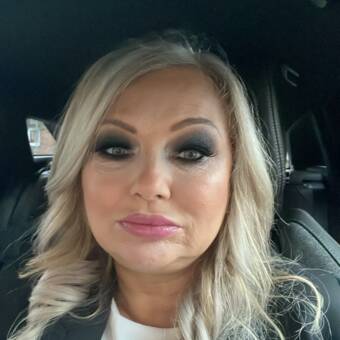 Henkilön Arlene avatar