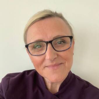 The avatar of Rachel