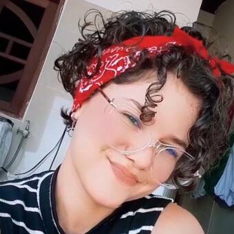 The avatar of Emilly