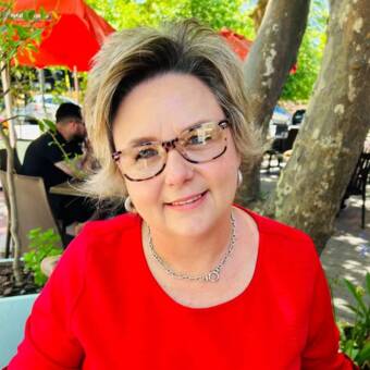 The avatar of Elmarie