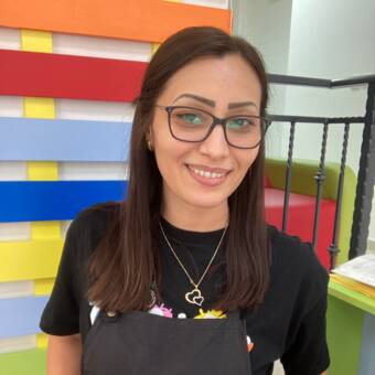 次のアバター： Хриси Христова