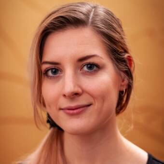 的化身 Szekeres Cynthia