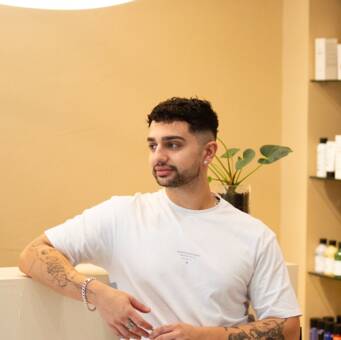 The avatar of George