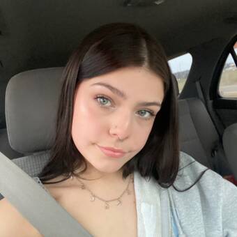 The avatar of Makayla