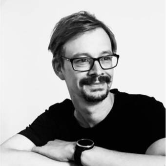 The avatar of Oliver