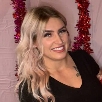 Henkilön Amanda avatar