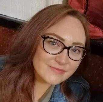 The avatar of Rebecca