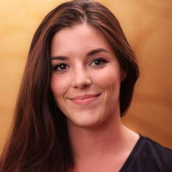 的化身 Kisteleki Fruzsina