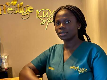 The avatar of Veronica