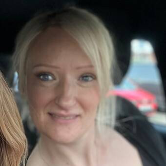 Henkilön Lisa avatar