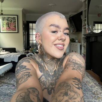 The avatar of Hannah Memmory