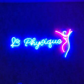 Marcia Stephaniepseudoportretas