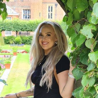 The avatar of Georgina