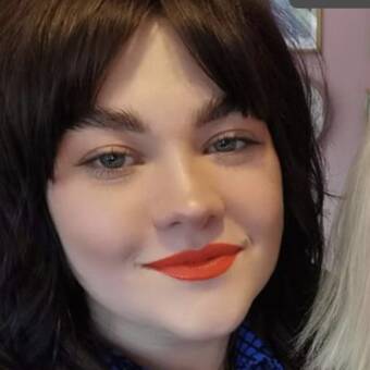 Hình đại diện của Poppy