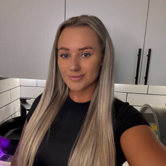 The avatar of Brooke