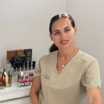 Henkilön Becky avatar