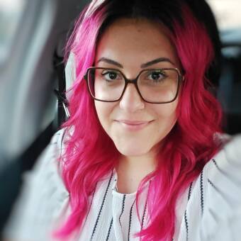 The avatar of Martina