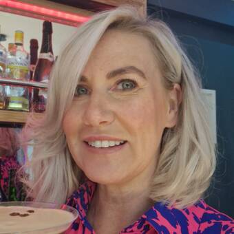 The avatar of Angela