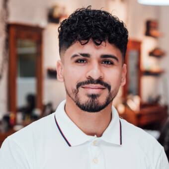 The avatar of Thomas