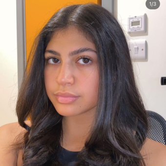 The avatar of Nicole