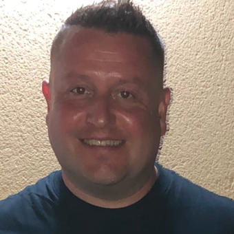 The avatar of Dominic