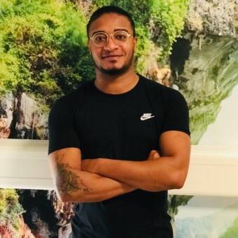 Henkilön Husam avatar