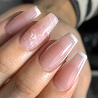 Avatar Luxx Nail Spa