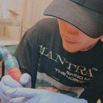 的化身 Kristoffer