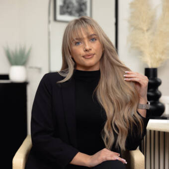 The avatar of Olivia 